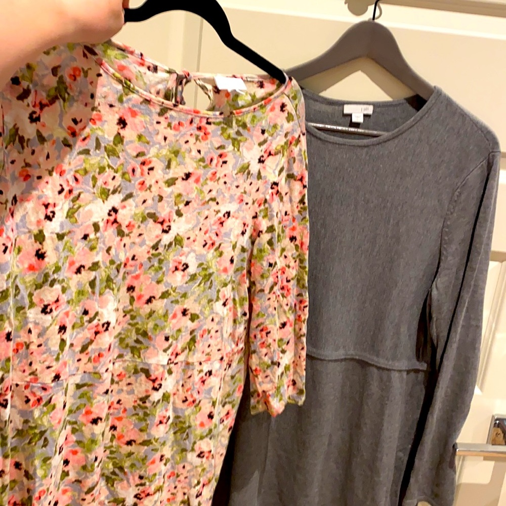 J Jill Tunic bundle! Both Sz L. One linen and one light sweater.